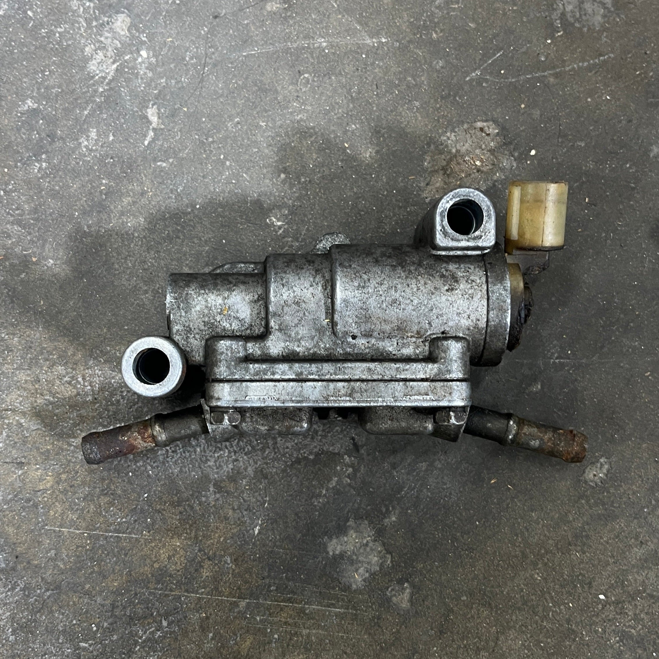 Idle Air Control Valve (IACV)