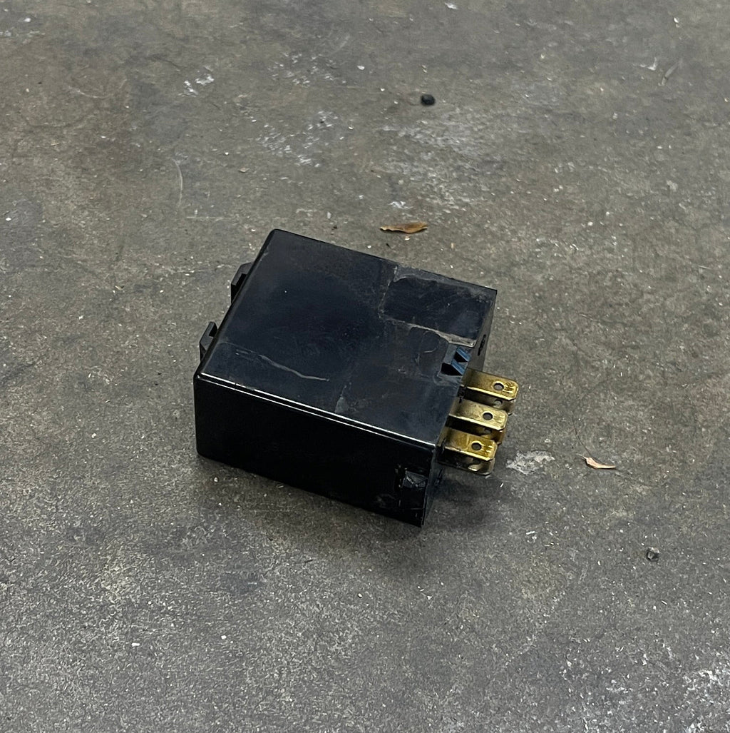1988–1991 Honda Prelude Turn Signal / Indicator Flasher Relay